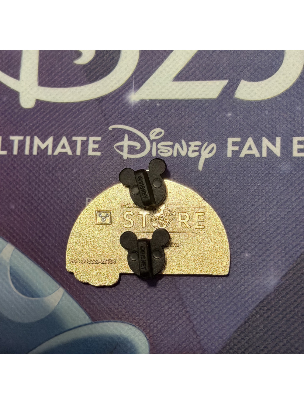 Disney D23 2026 TWDCS DEC Animals Castle Blind Box Pin Marie from The Aristocats - Picture 2 of 2